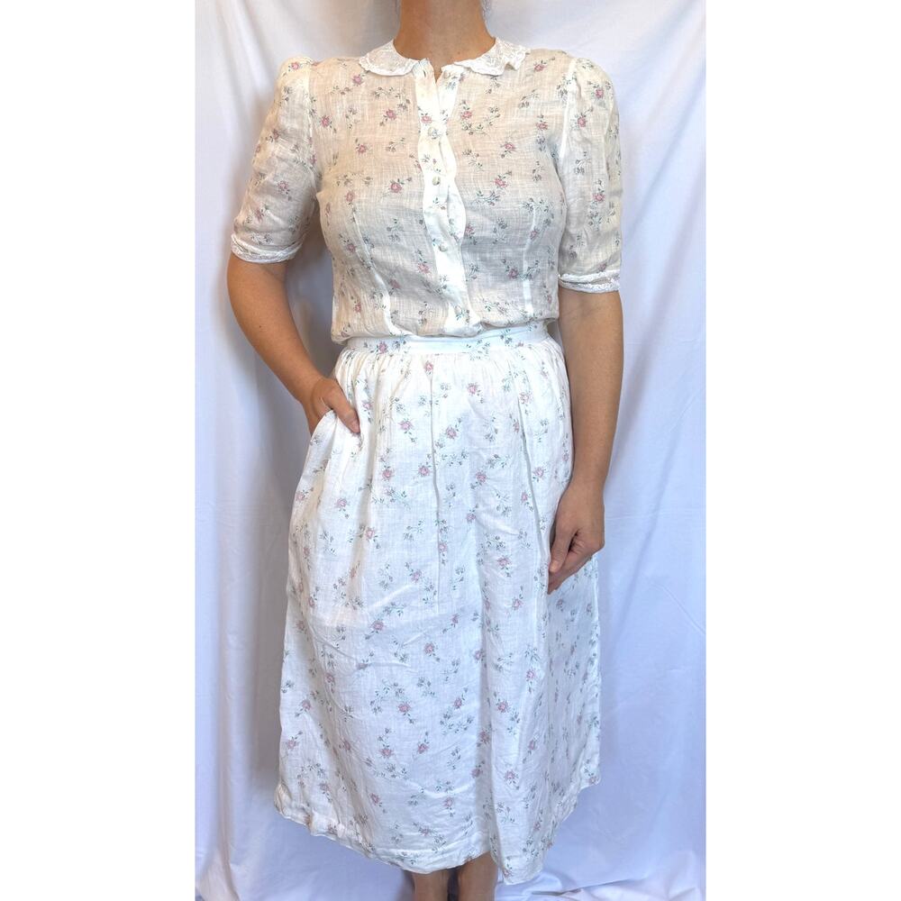 Vintage Cottage Top and Skirt Set, White Floral Rose Gauzy Linen, Small, 80s